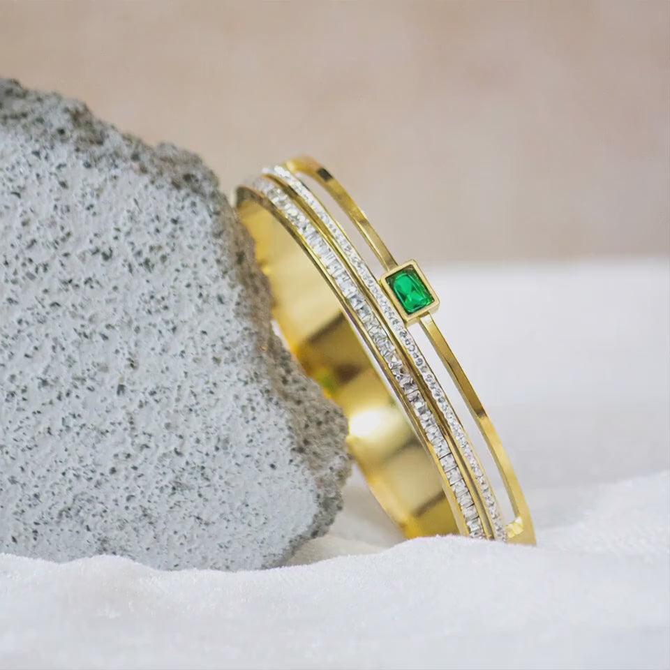 Emerald Radiance Bangle