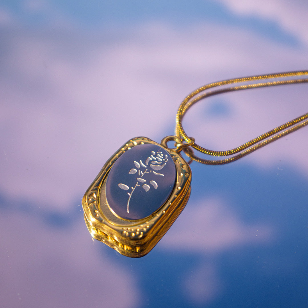 Vintage Bloom Pendant