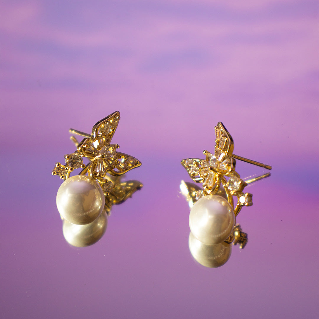 Pearl Bloom Studs