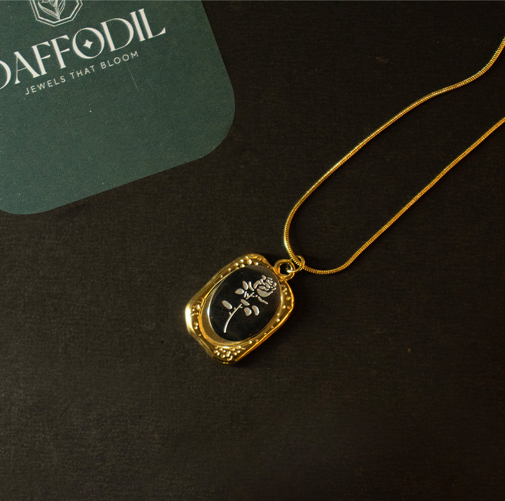 Vintage Bloom Pendant