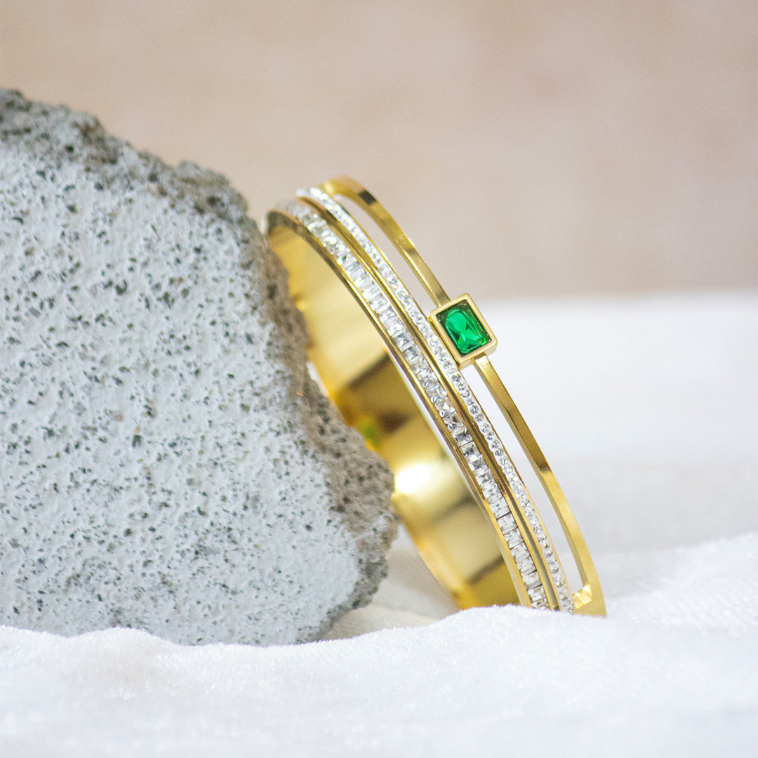 Emerald Radiance Bangle