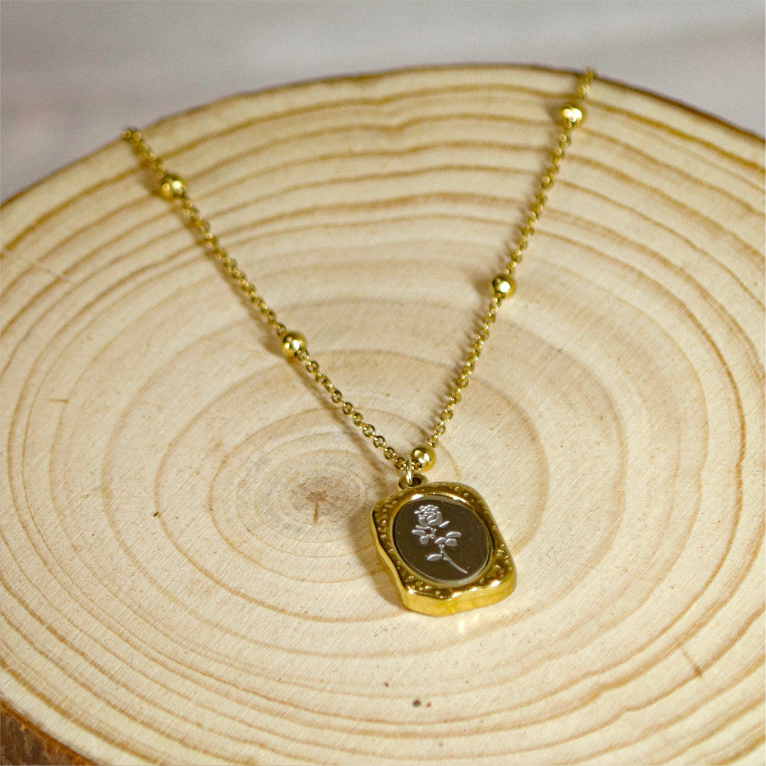 Eternal Rose Chain
