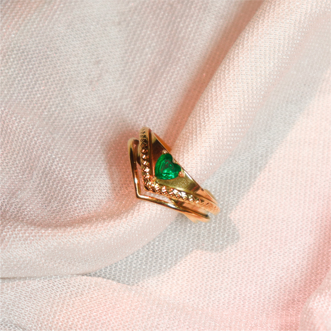 Emerald Heart Crown Ring