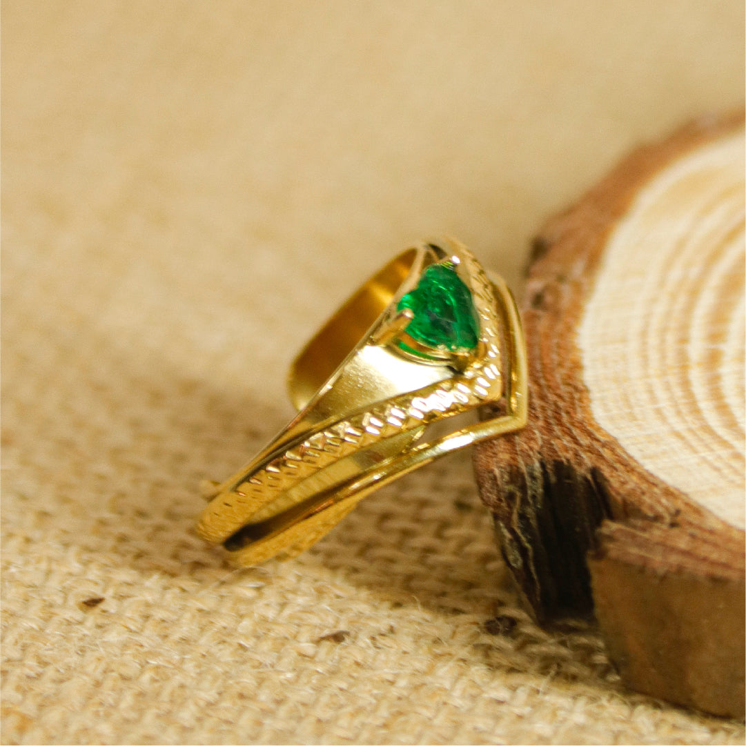 Emerald Heart Crown Ring