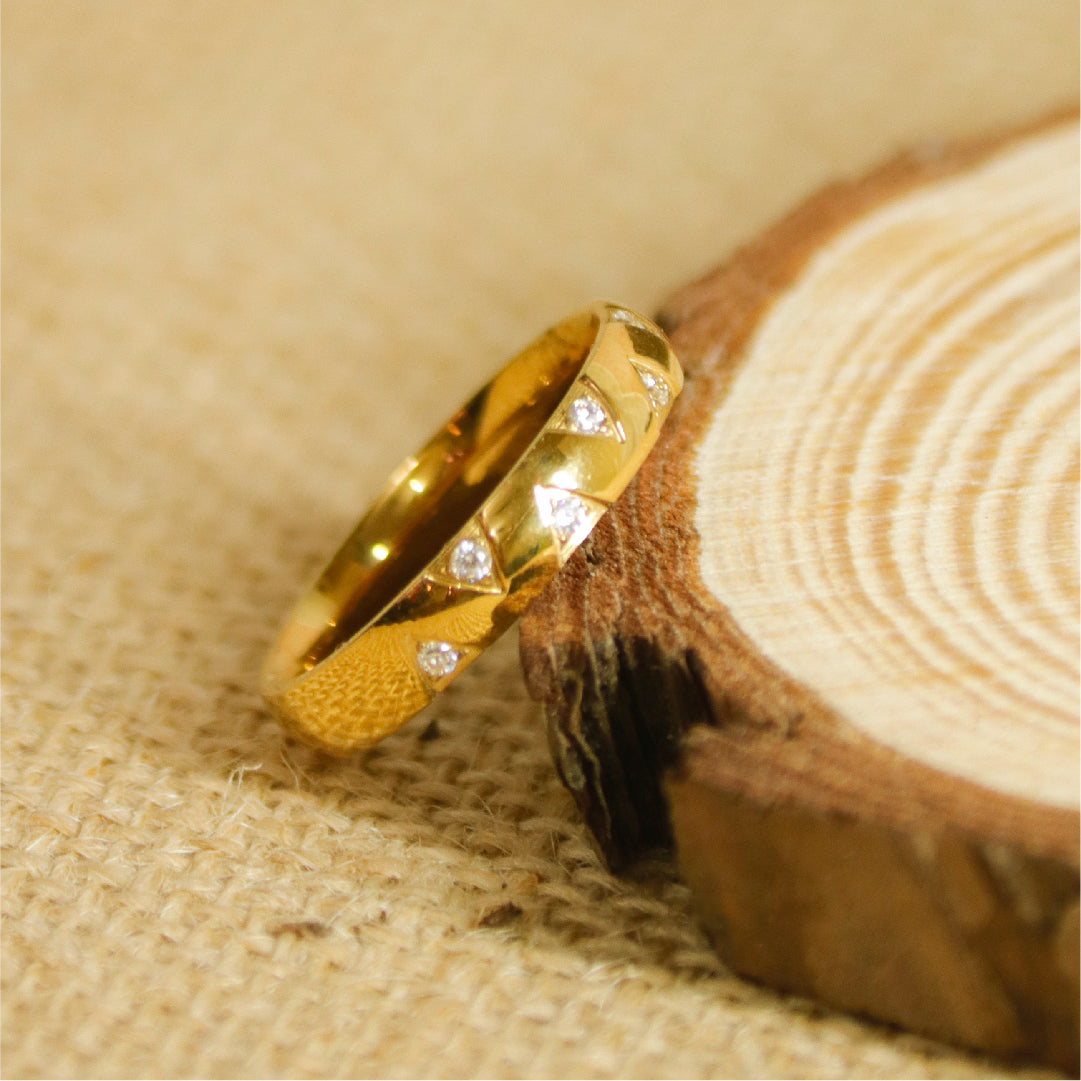 Geometric Diamond Band Ring
